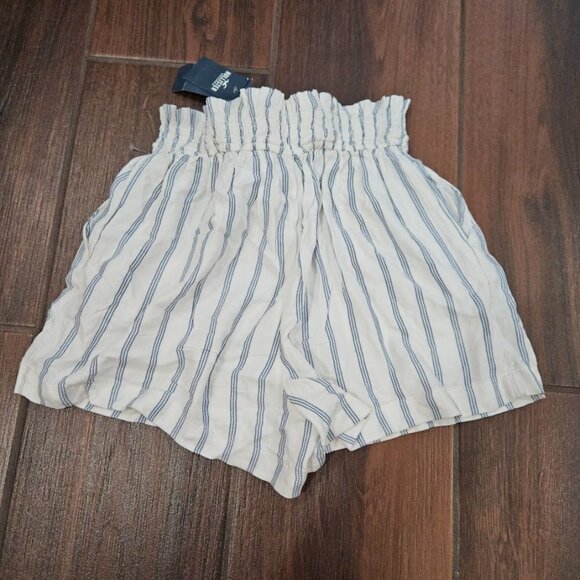 Hollister White High Rise Blue Stripe Paperbag Tie Sash Shorts Nautical Girl XS - Picture 7 of 8